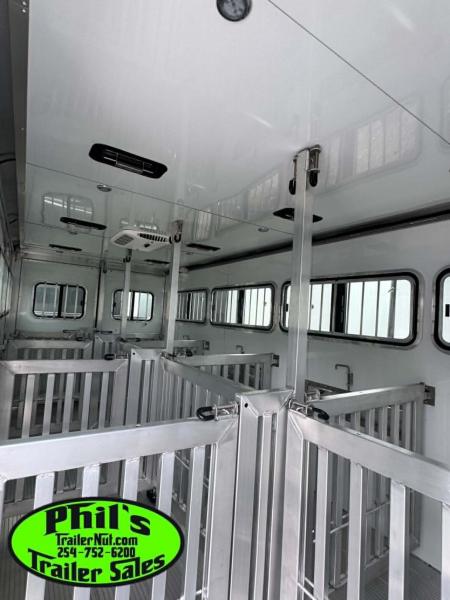 New Frontier Trailers 8 PEN LOW PRO LIVE STOCK TRAILER WITH AC Stock / Stock Combo Trailer