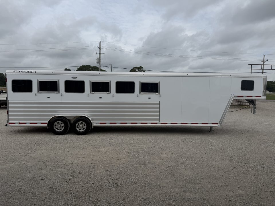 New 2026 Featherlite 6 Horse Gooseneck Horse Trailer