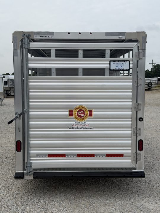 New 2026 Featherlite 24' Stock Gooseneck Stock Trailer