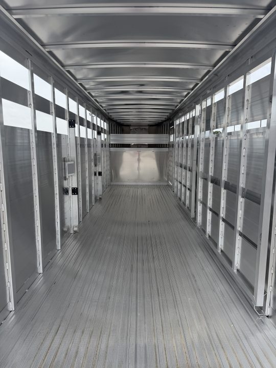New 2026 Featherlite 24' Stock Gooseneck Stock Trailer