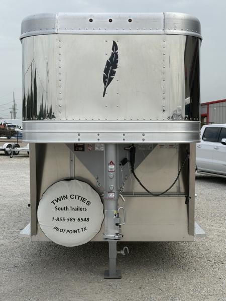 New 2026 Featherlite 24' Stock Gooseneck Stock Trailer