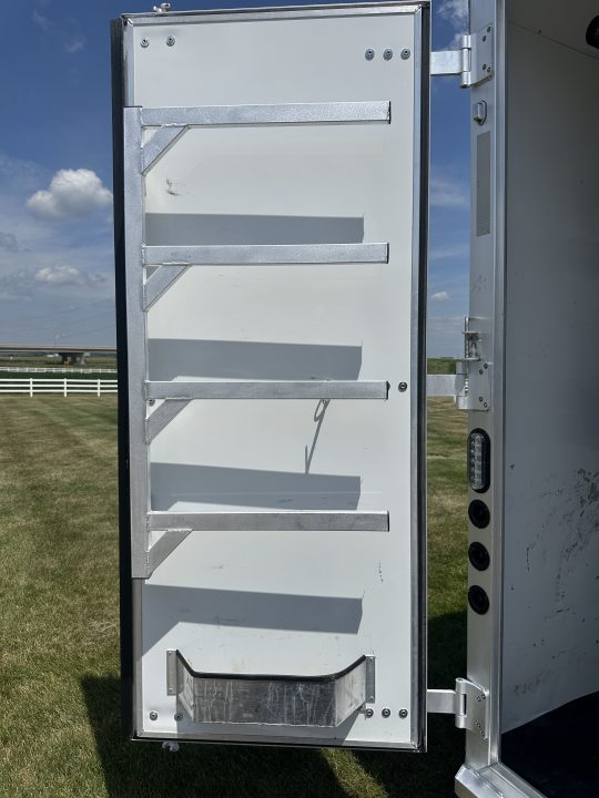 Used 2023 Lakota 3H 14' LQ Horse Trailer