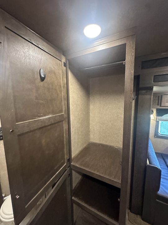 Used 2023 Lakota 3H 14' LQ Horse Trailer