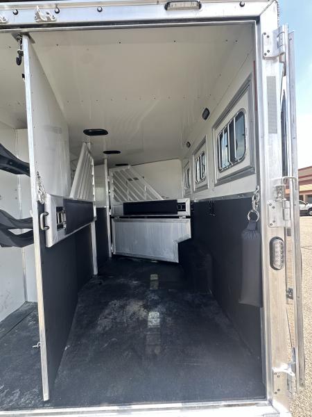 Used 2023 Lakota 3H 14' LQ Horse Trailer