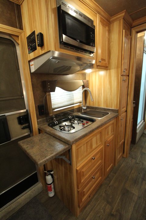 Used 2022 Exiss Escape 7210 - 10 ft short wall LQ - 2 Horse Trailer