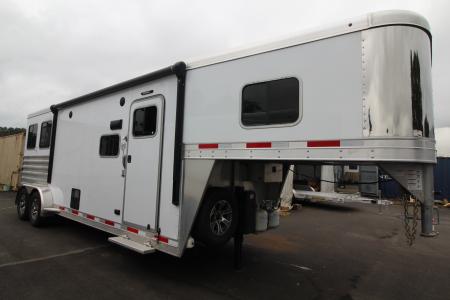 Used 2022 Exiss Escape 7210 - 10 ft short wall LQ - 2 Horse Trailer