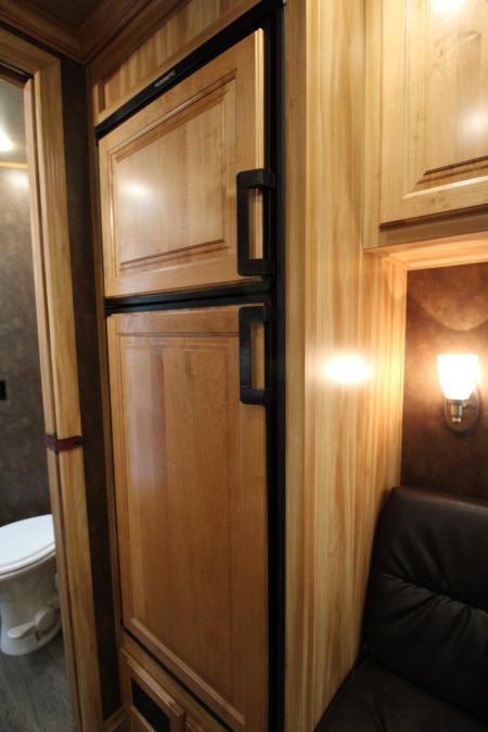 Used 2022 Exiss Escape 7210 - 10 ft short wall LQ - 2 Horse Trailer