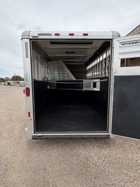 New 2027 Hart Trailer SOLUTION Horse Trailer