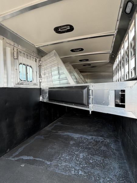 New 2027 Hart Trailer SOLUTION Horse Trailer