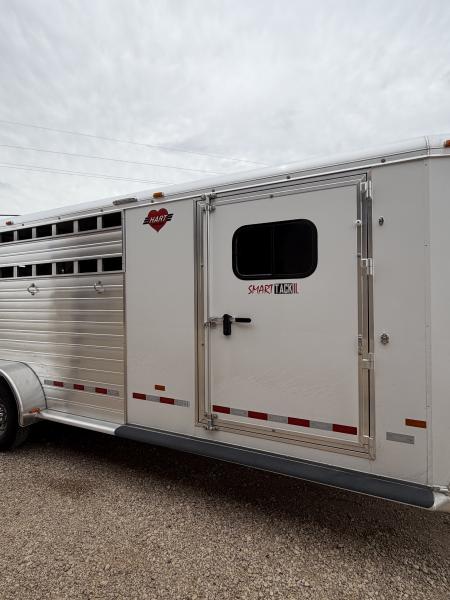 New 2027 Hart Trailer SOLUTION Horse Trailer