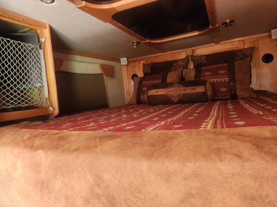 Used 2003 Exiss Trailers SS314 LQ 3 Horse Horse Trailer
