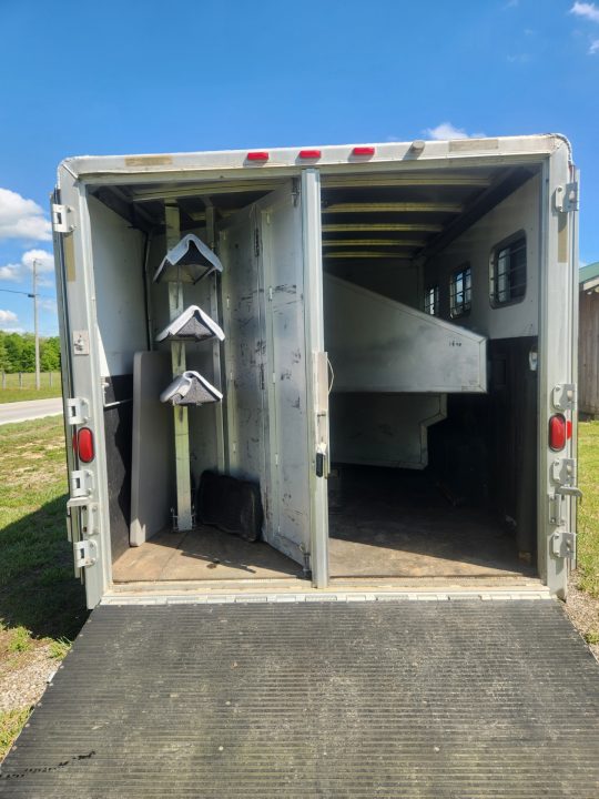 Used 2003 Exiss Trailers SS314 LQ 3 Horse Horse Trailer