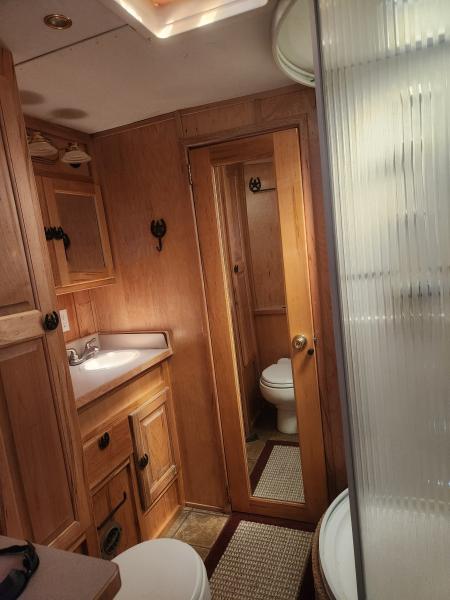 Used 2003 Exiss Trailers SS314 LQ 3 Horse Horse Trailer