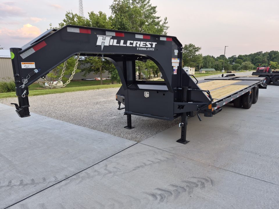 New Hillcrest 20'+5' Gooseneck 2-10k axles, spare