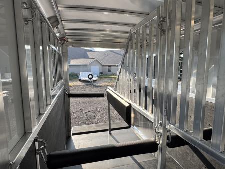 New 2026 Bar-M Trailers SS-21-SR Horse Trailer