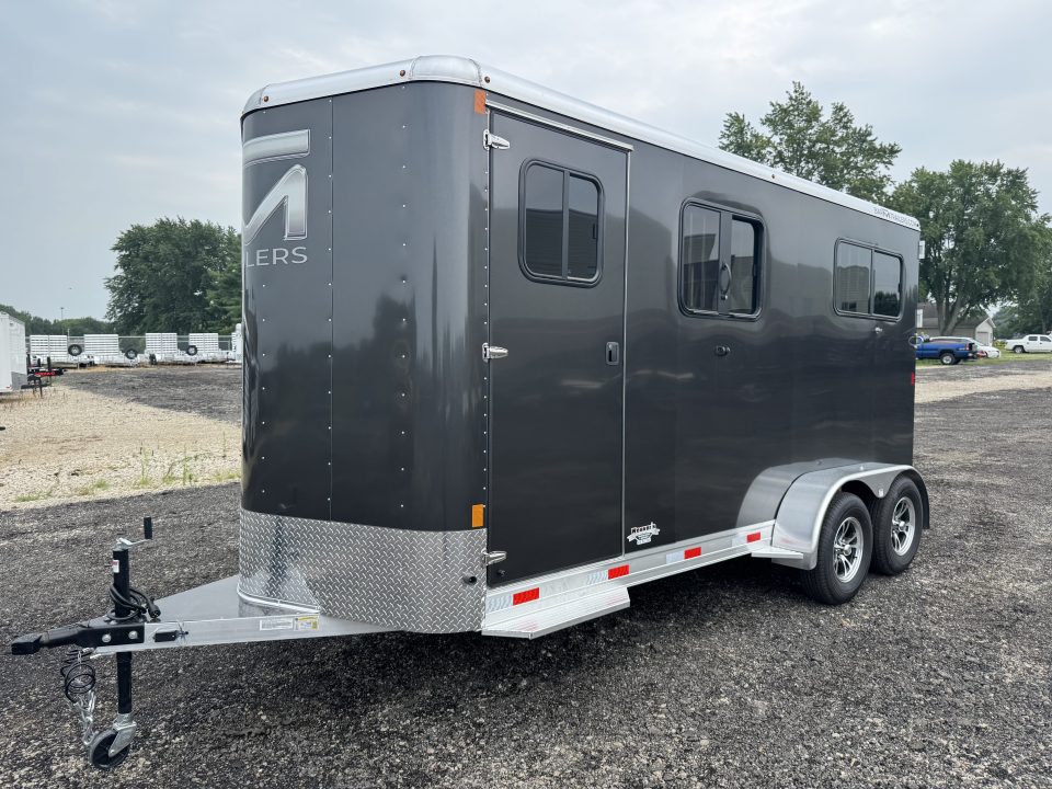 New 2026 Bar-M Trailers SS-21-SR Horse Trailer