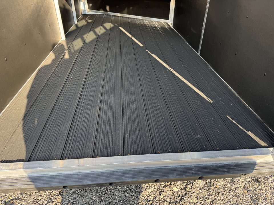New 2026 Bar-M Trailers SS-30-STK Horse Trailer