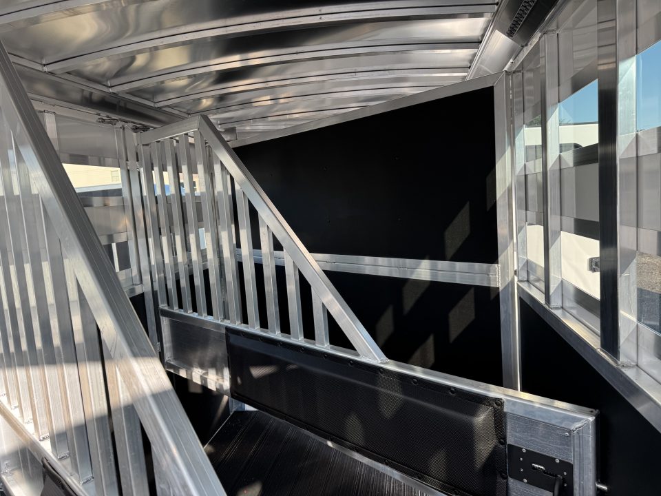 New 2026 Bar-M Trailers SS-30-STK Horse Trailer