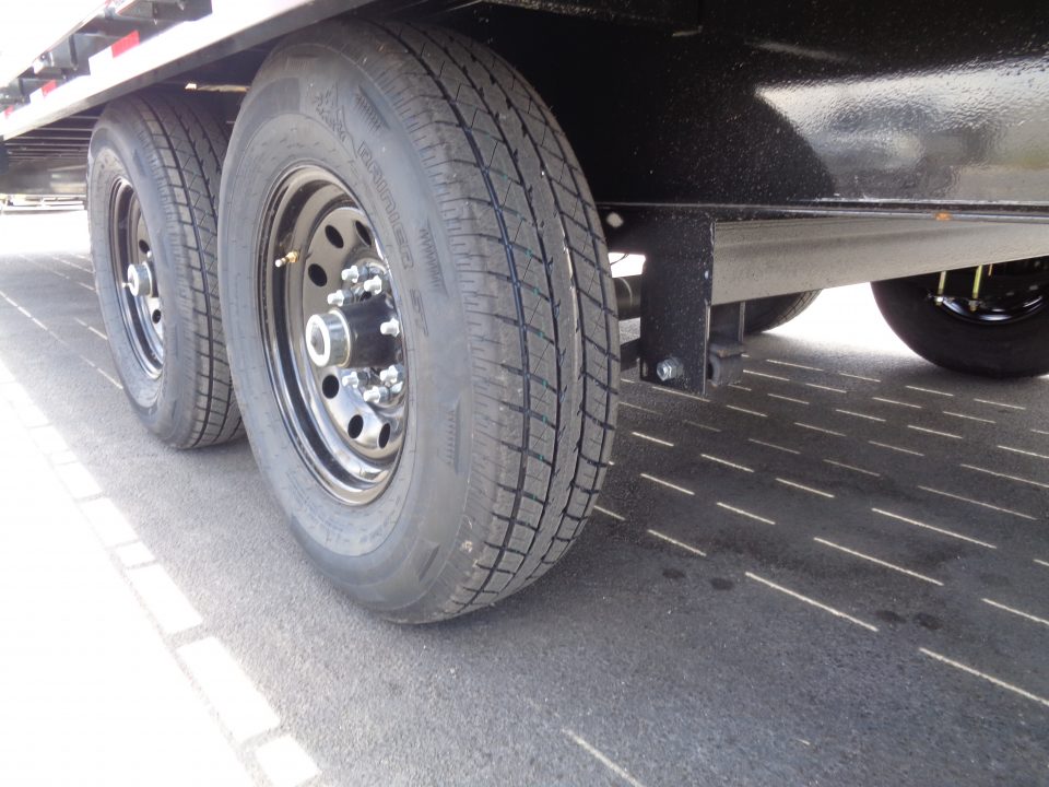 New 2027 Big Tex Trailer * 14GN-33D5A * 33ft Single Wheel Tandem Axle Gooseneck Trailer W/ Mega Ramps