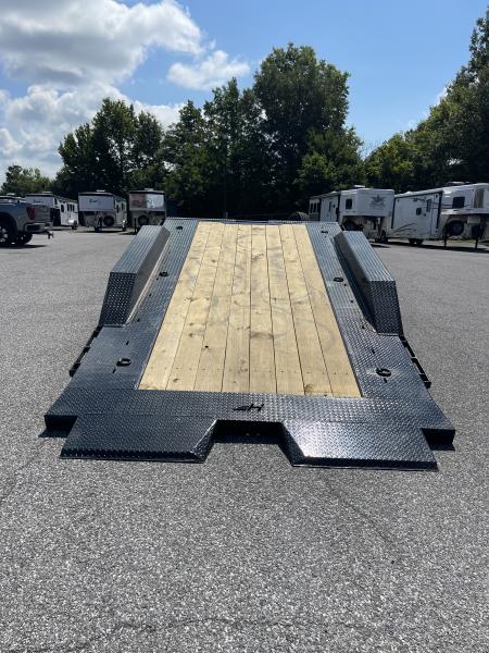 New 2027 Horizon Trailers HET 24'X82" TILT-10K AXLES Equipment Trailer