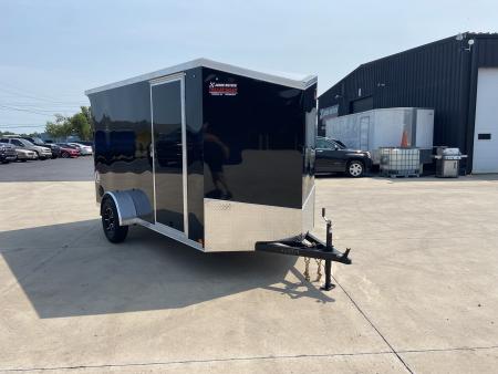 New United UJ-6X12 Enclosed Trailer