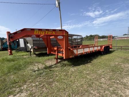 Used 2019 Big Tex Trailers 14GP-24 Gooseneck Pipe-top Flatbed Trailer
