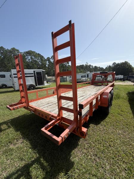 Used 2019 Big Tex Trailers 14GP-24 Gooseneck Pipe-top Flatbed Trailer
