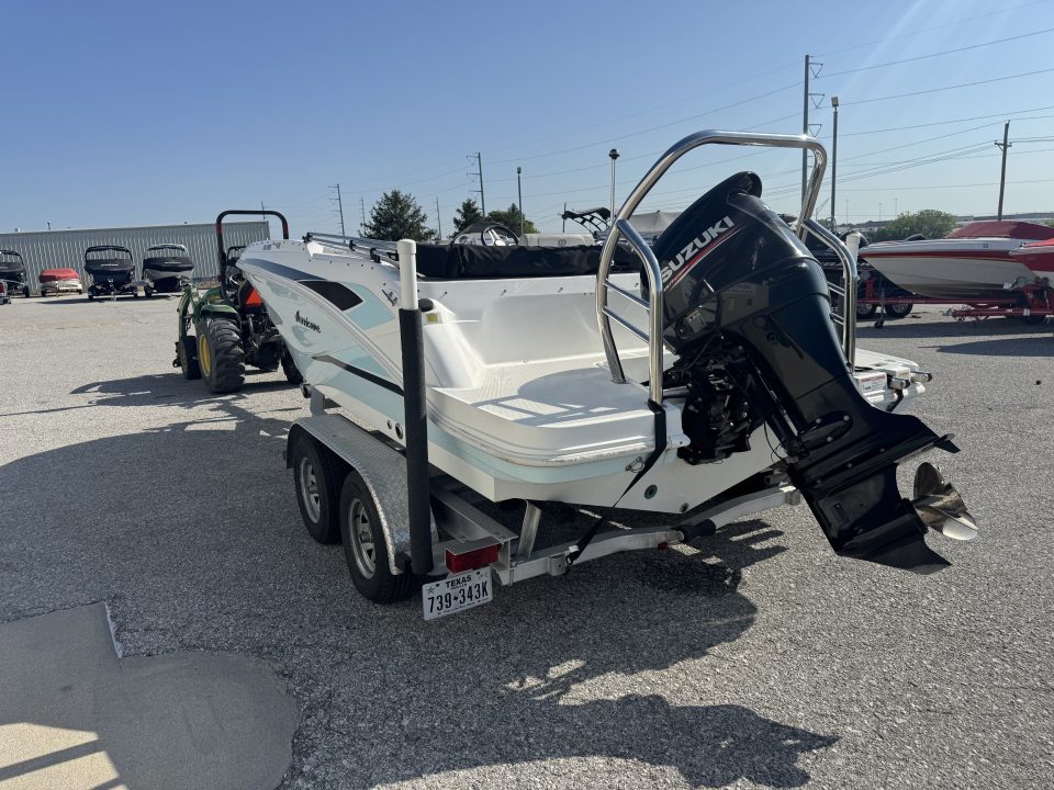 Used 2021 Hurricane Boats 205 SS Deck Boat