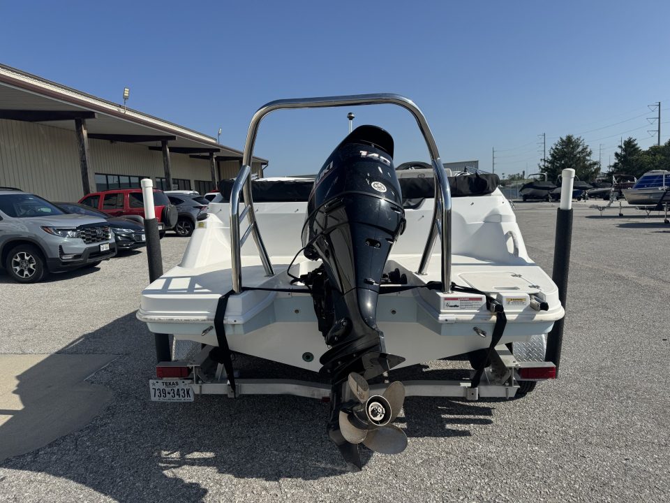 Used 2021 Hurricane Boats 205 SS Deck Boat