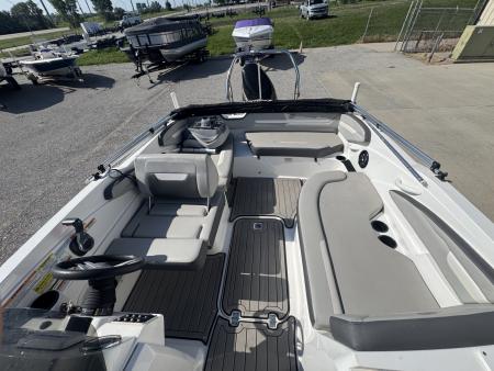 Used 2021 Hurricane Boats 205 SS Deck Boat