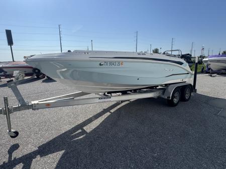 Used 2021 Hurricane Boats 205 SS Deck Boat