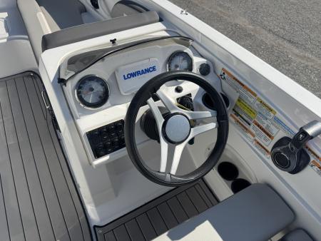 Used 2021 Hurricane Boats 205 SS Deck Boat