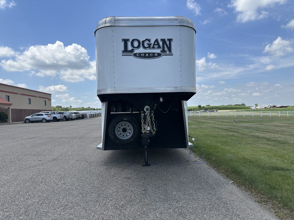 Used 2020 Logan Coach 4H GN RIOT Horse Trailer