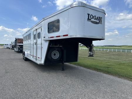 Used 2020 Logan Coach 4H GN RIOT Horse Trailer