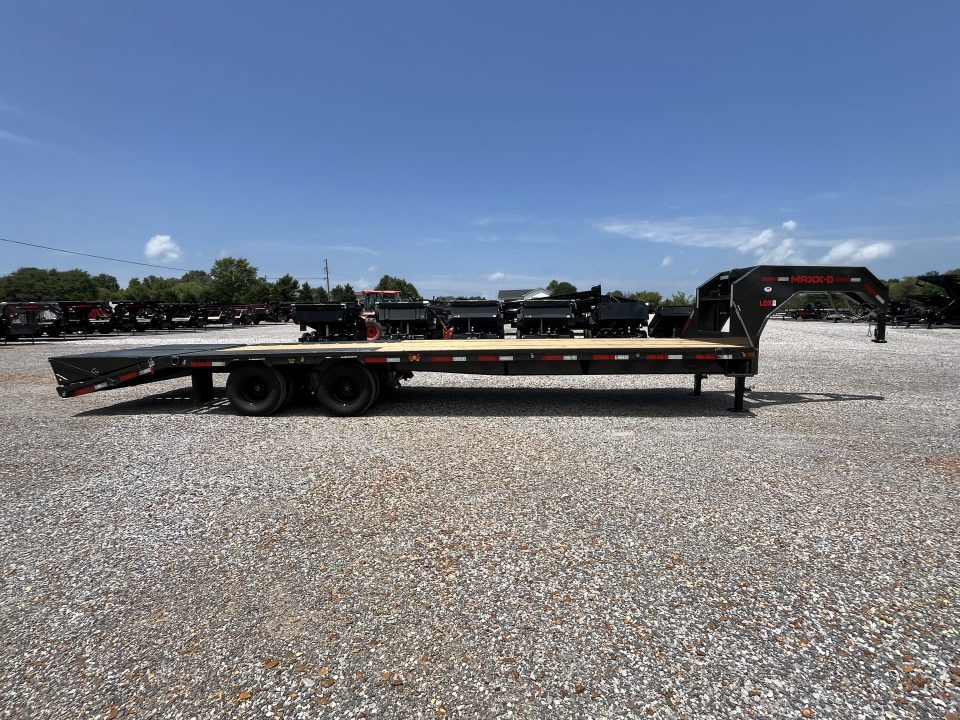 New 2027 MAXXD Gooseneck Flatbed Trailer | 102" x 30' 25K GVWR