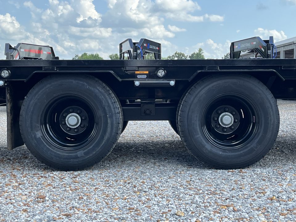 New 2027 MAXX-D 102"X25' 25K Gooseneck Flatbed Trailer