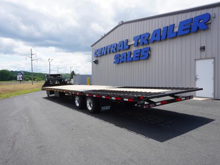New 2027 Diamond C Trailers Fmax212 40' Gooseneck Deckover Trailer