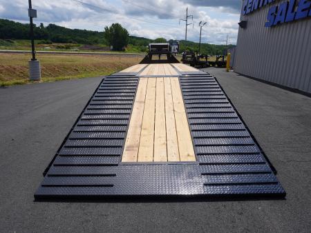 New 2027 Diamond C Trailers Fmax212 40' Gooseneck Deckover Trailer