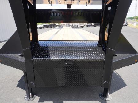 New 2027 Diamond C Trailers Fmax212 40' Gooseneck Deckover Trailer