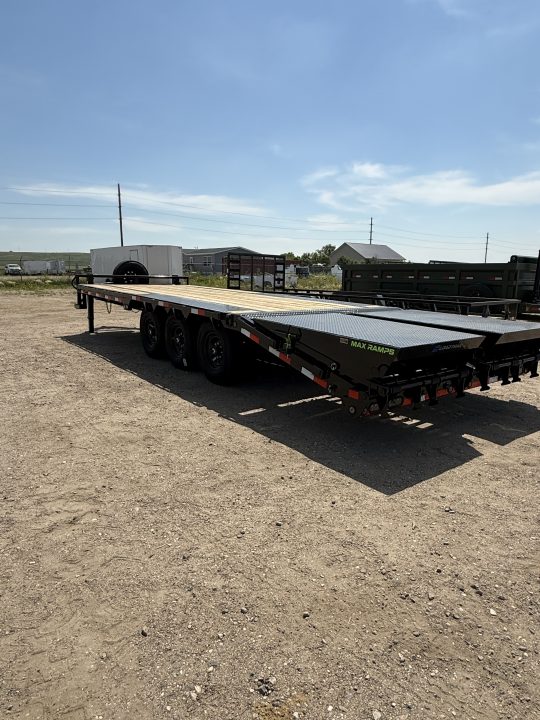 New 2027 Load Trail 25' Deckover Equipment Trailer