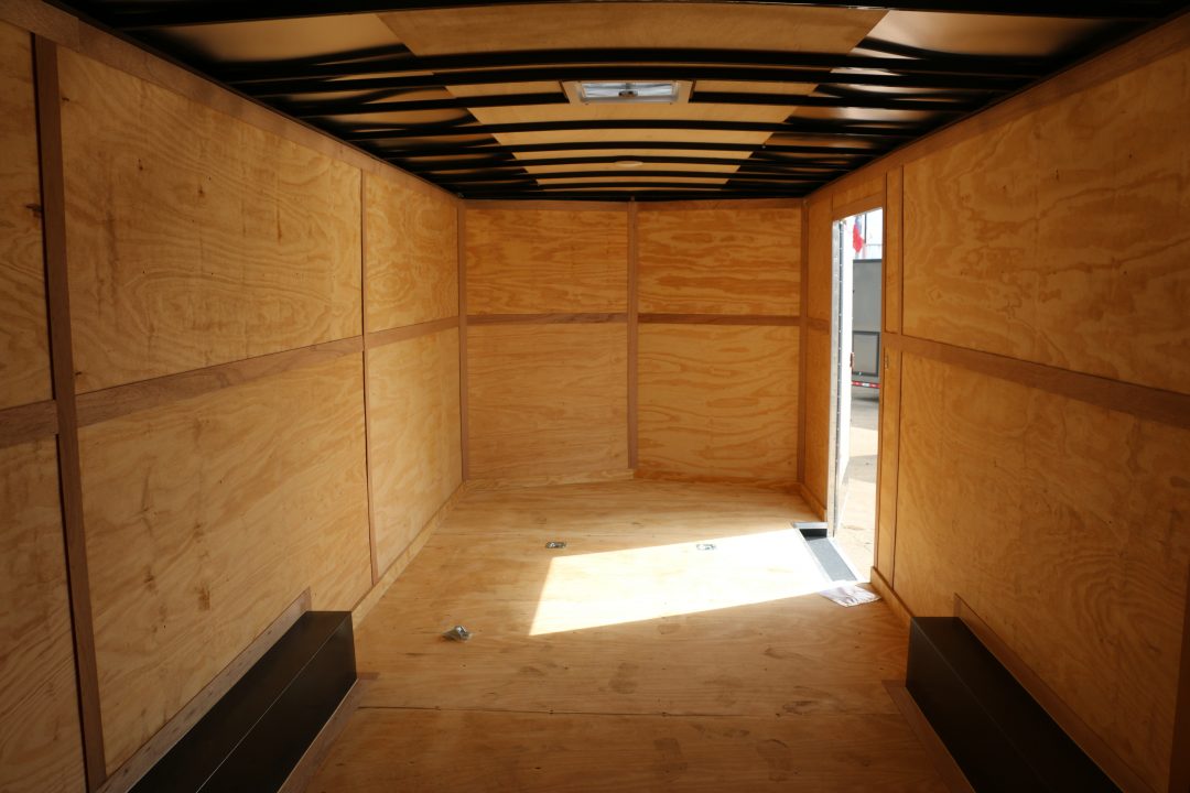 New 2027 Cargo Mate 8.5X24 ECONO HAULER Cargo / Enclosed Trailer