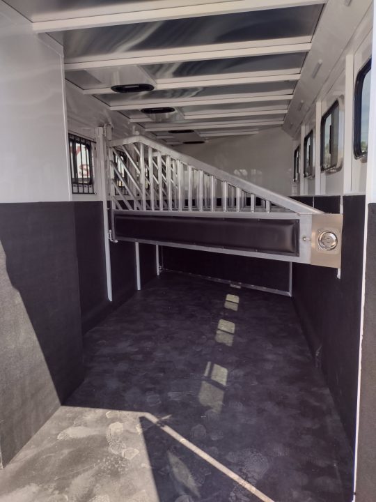New 2027 Trails West Classic 4 Horse Trailer