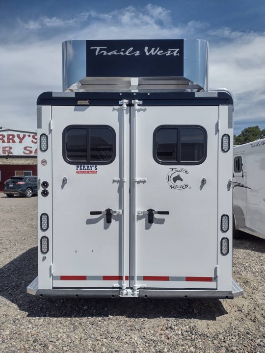 New 2027 Trails West Classic 4 Horse Trailer