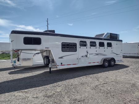 New 2027 Trails West Classic 4 Horse Trailer