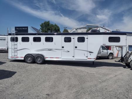 New 2027 Trails West Classic 4 Horse Trailer