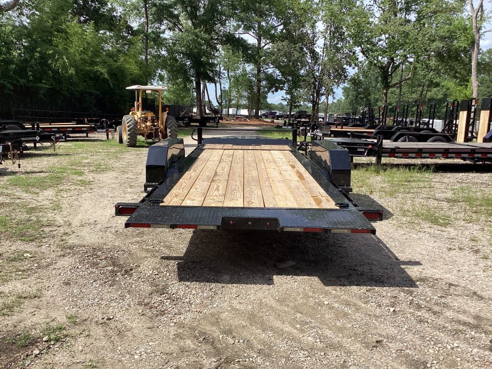 New 2026 Diamond T 8320HDSKP Tilt Trailer