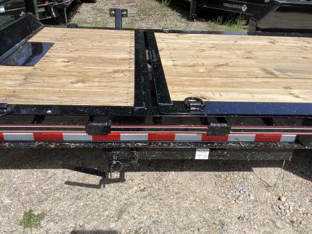 New 2026 Diamond T 8320HDSKP Tilt Trailer