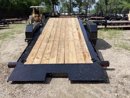 New 2026 Diamond T 8320HDSKP Tilt Trailer
