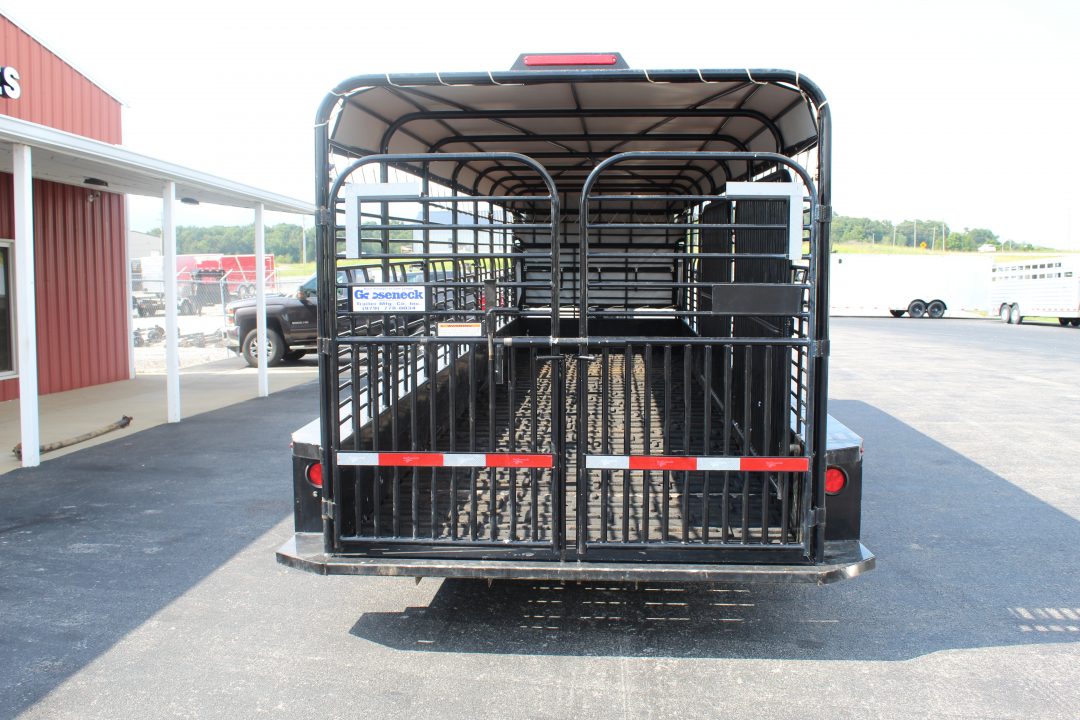 Used 2022 Gooseneck Trailer MFG PIPE SIDE Stock / Stock Combo Trailer