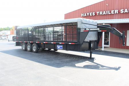 Used 2022 Gooseneck Trailer MFG PIPE SIDE Stock / Stock Combo Trailer